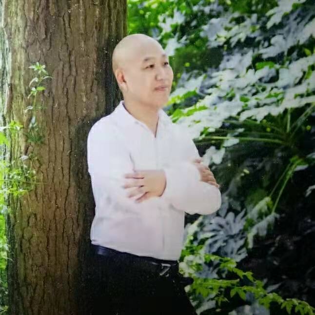 郑鑫牵手的第一张照片--无锡蓝颜知己交友网